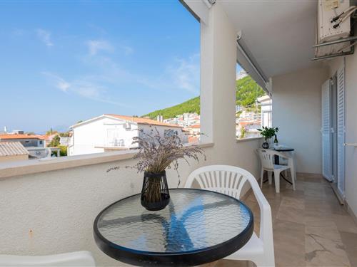 Holiday Home/Apartment - 6 persons -  - Oborska ulica - Makarska-Baska Voda - 21320 - Baska Voda