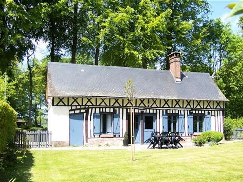 Sommerhus - 6 personer -  - 76740 - Ermenouville