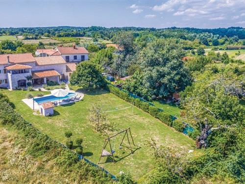 Holiday home - 10 persons -  - Juricev Kal - Barban-Juricev Kal - 52207 - Juricev Kal