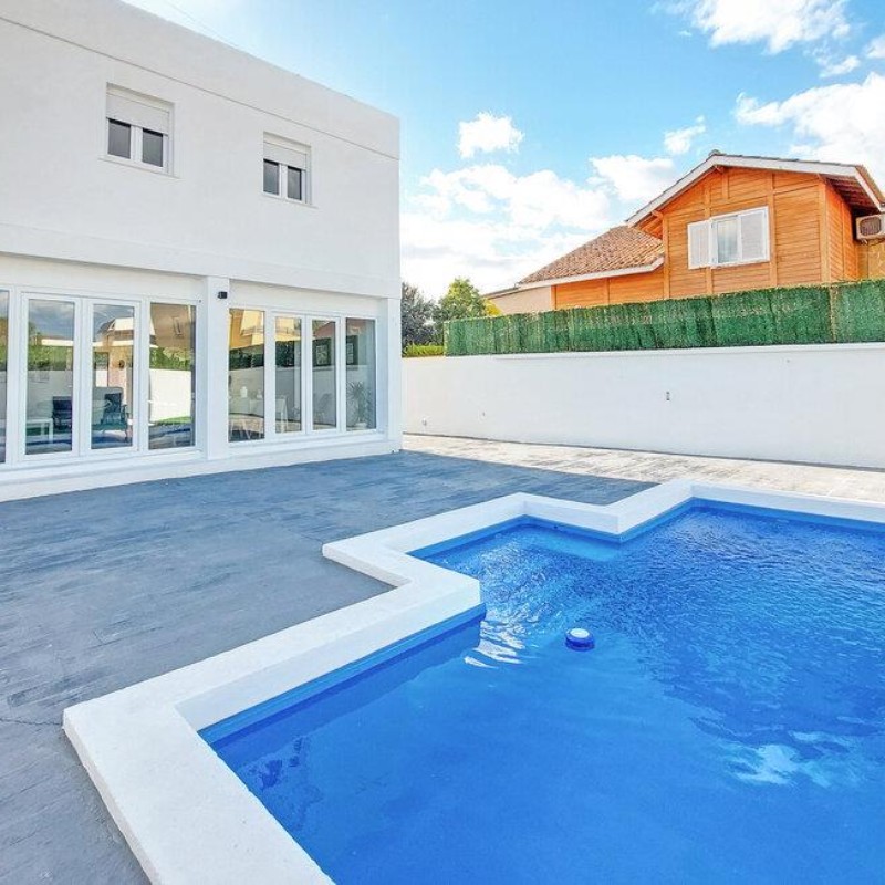 Sommerhus - 7 personer -  - Avenida del Pinar - 46190 - Riba-Roja De Turia