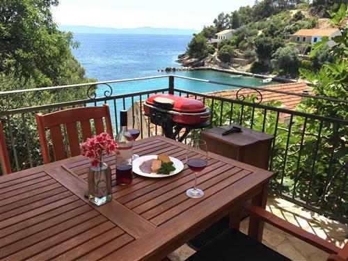 Holiday Home/Apartment - 3 persons -  - Torac - 21467 - Torac