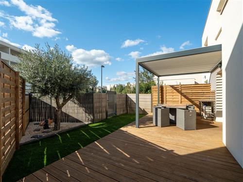 Holiday home - 8 persons -  - Serignan - 34410