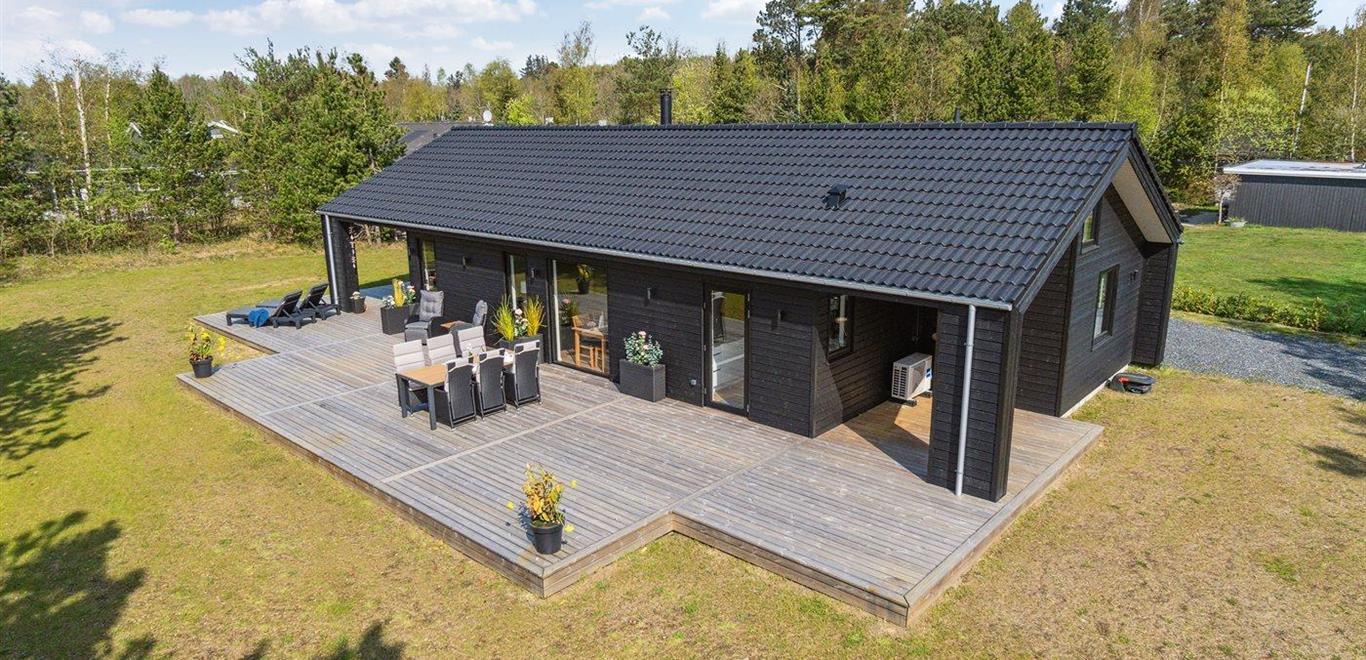 Emne nr.: 121-44-1243