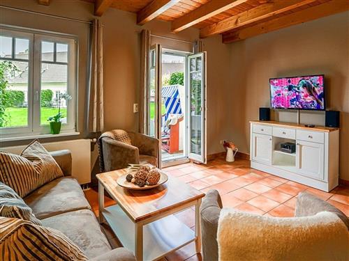 Holiday home - 6 persons -  - Kliffstraße - 18211 - Nienhagen