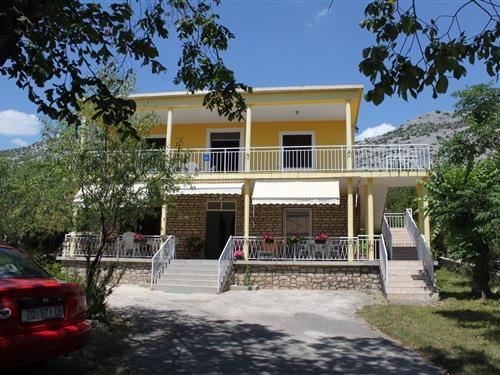 Holiday Home/Apartment - 5 persons -  - Starigrad - 23244 - Starigrad