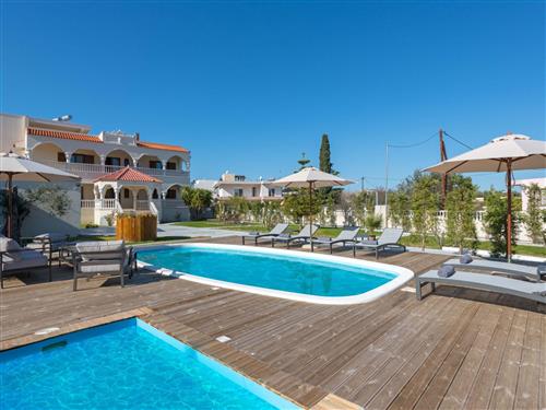 Feriehus - 10 personer -  - Archangelos - 85102