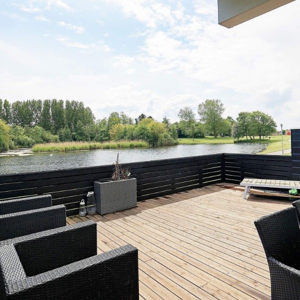 Emne nr.: 090-44880