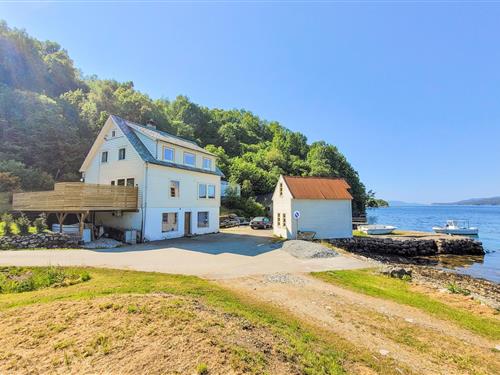 Feriehus - 10 personer -  - Hovland - Hovland/Fitjar - 5419 - Fitjar