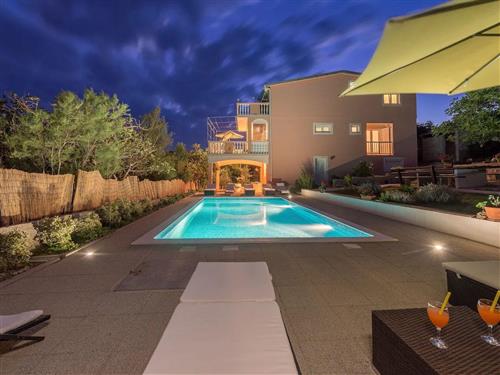 Holiday apartment - 12 persons -  - Vela Cista 50, Stara Vas - 23250 - Pag