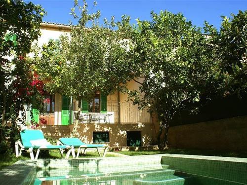 Holiday Home/Apartment - 6 persons -  - CARRER DE ESGLESIA - 07530 - San Lorenzo De Cardessar