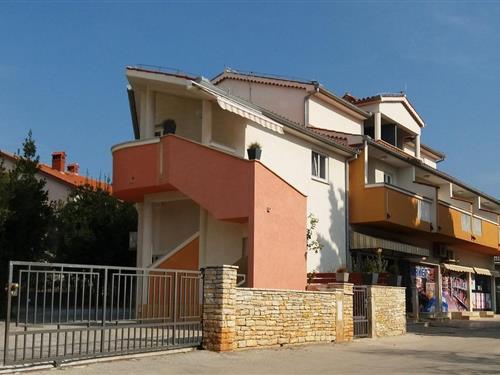 Holiday Home/Apartment - 4 persons -  - Fucane - 52203 - Medulin