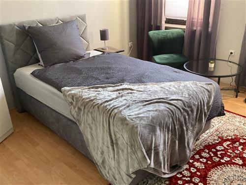 Rom - 1 person -  - Enneper Straße - 58135 - Hagen