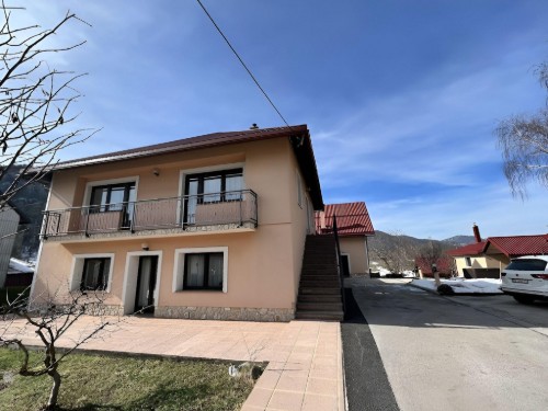 Ferieleilighet - 6 personer -  - Banovina 10, Banovina - 51323 - Lic