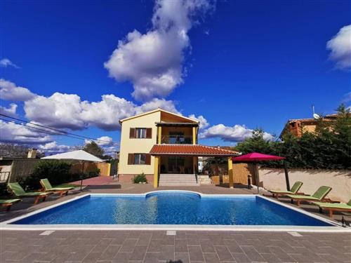 Sommerhus - 10 personer -  - Divsici - 52206