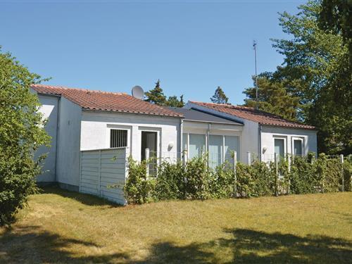 Holiday Home/Apartment - 6 persons -  - Obelitzvej - Marielyst - 4873 - Væggerløse