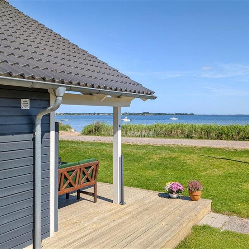 Sommerhus - 6 personer -  - Strandvejen Grønninghoved - Grønninghoved - 6093 - Sjølund