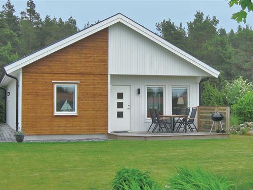 Holiday Home/Apartment - 4 persons -  - Stenkumla Fågelsången - Stenkumla - 621 95 - Visby