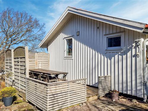 Holiday Home/Apartment - 8 persons -  - Utäng - 471 95 - Skärhamn