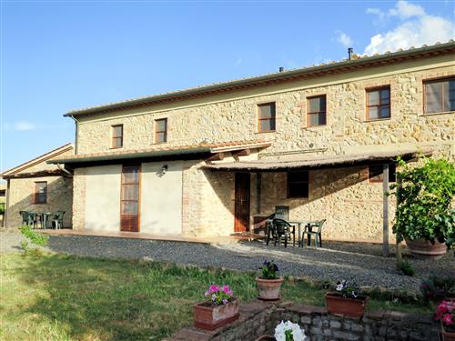 Holiday Home/Apartment - 4 persons -  - Guardistallo - 56040