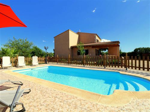 Ferielejlighed - 9 personer -  - Diseminado Can Monlleta, - 07630 - Campos