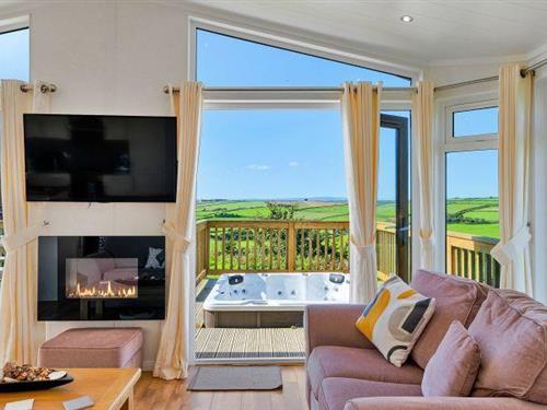 Holiday home - 6 persons -  - PL10 1jz - Torpoint