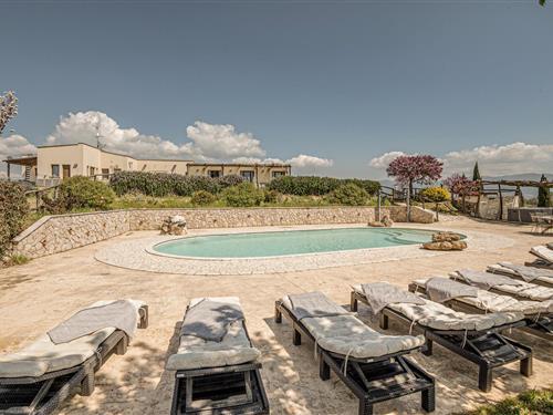 Holiday home - 12 persons -  - Via delle Roane - Collevecchio - 02042 - Collevecchio (Ri)