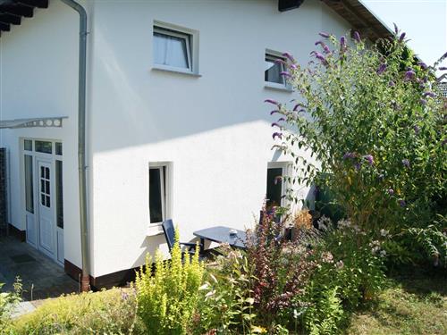 Holiday Home/Apartment - 3 persons -  - Ferienwohnung in der Bäckertrift - 18586 - Lancken-Granitz