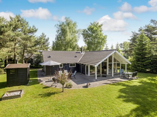 Fritidshus - 8 personer -  - Bæverstien - Marielyst - 4873 - Væggerløse