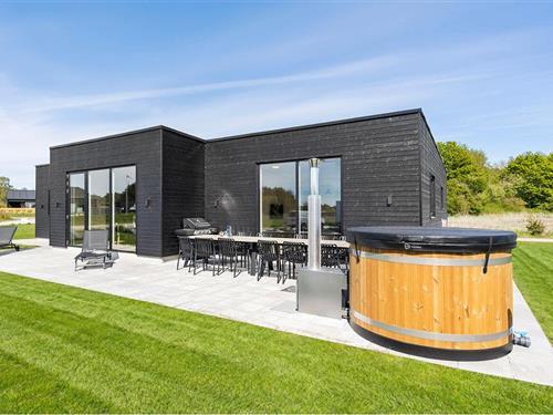 Sommerhus - 10 personer -  - Strandsletten - Gjerrild Strand - 8500 - Grenå