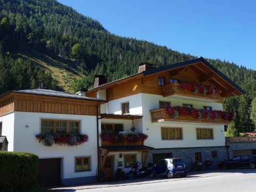 Holiday apartment - 4 persons -  - 5542 - Flachau