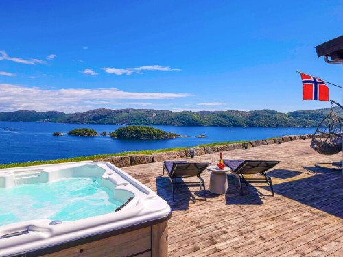 Sommerhus - 8 personer -  - Sjøfjellan - Lyngdal/Åmland/Grønsfjorden - 4580 - Lyngdal