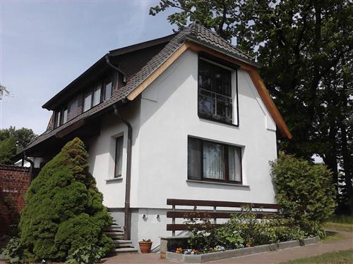 Holiday Home/Apartment - 3 persons -  - Boddenweg - 18347 - Ahrenshoop