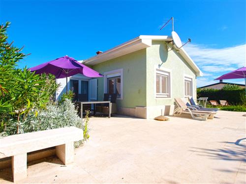Holiday home - 3 persons -  - Pula/Banjole - 52100