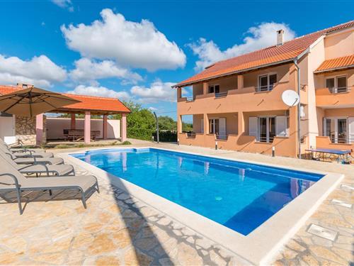 Feriehus / leilighet - 10 personer -  - Lisane Tinjske - Biograd-Lisane Tinjske - 23210 - Biograd Na Moru