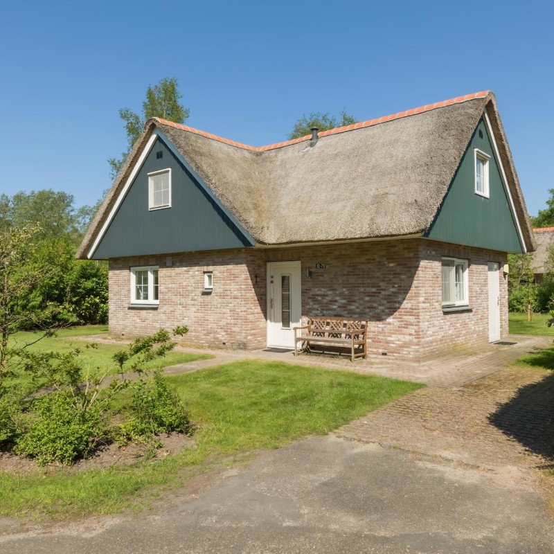 Sommerhus - 8 personer -  - 8378JJ - Paasloo