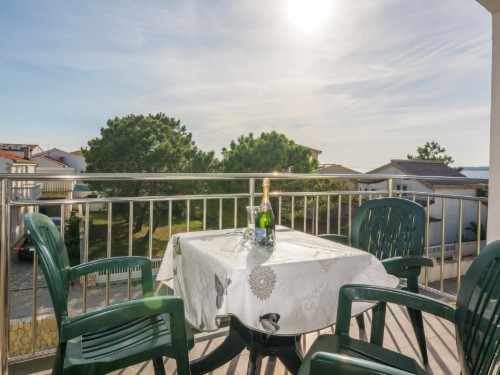 Holiday apartment - 5 persons -  - Ulica Prezida XXVIII - 23234 - Vir
