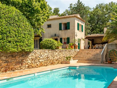 Holiday home - 8 persons -  - La Garde Freinet - 83680