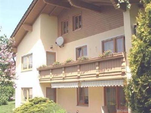 Holiday Home/Apartment - 4 persons -  - Pfarräcker - 94255 - Böbrach