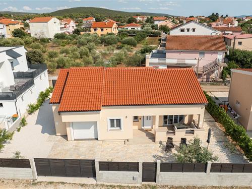 Holiday Home/Apartment - 5 persons -  - 7. Domobranske Pukovnije HV - Zadar - Sukosan - 23206 - Sukosan