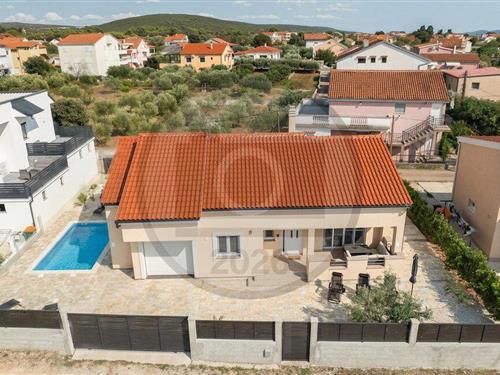 Sommerhus - 5 personer -  - 7. Domobranske Pukovnije HV - Zadar - Sukosan - 23206 - Sukosan