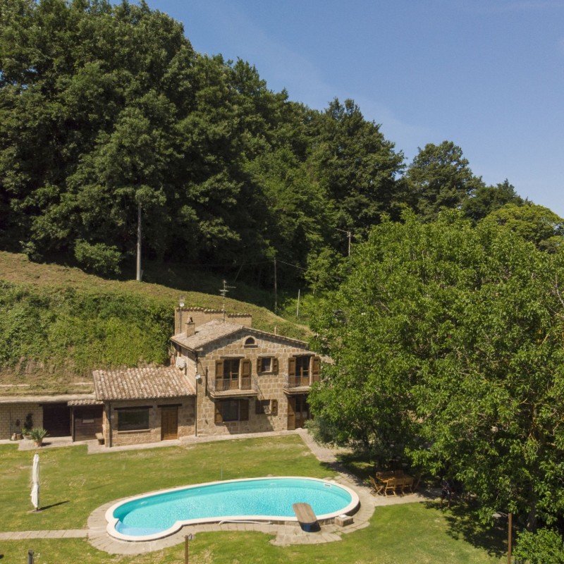 Sommerhus - 9 personer -  - 01020 - Acquapendente