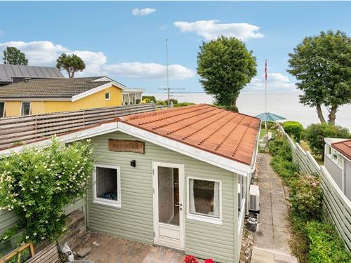 Sommerhus - 4 personer -  - Strandvejen Mindegården - Hejlsminde - 6094 - Hejls