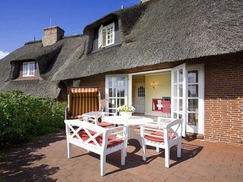 Holiday home - 5 persons -  - 25980 - Sylt \/ Rantum