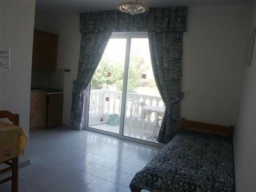 Ferieleilighet - 4 personer -  - Archangelos - 85102