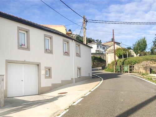 Holiday home - 4 persons -  - Lugar Rubidos - La Casita De Chocolate - 15339 - Ortigueira