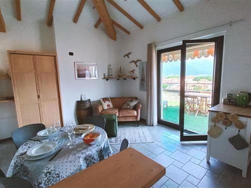 Holiday Home/Apartment - 2 persons -  - 21010 - Germignaga (Va)