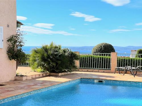 Villa - 7 personer -  - 83380 - Les Issambres