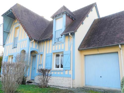 Holiday Home/Apartment - 8 persons -  - 14390 - Cabourg