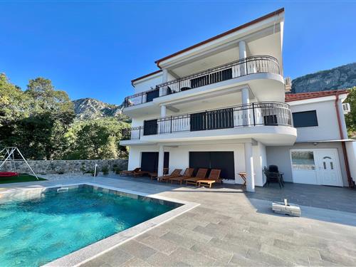 Holiday home - 18 persons -  - 51253 - Bribir