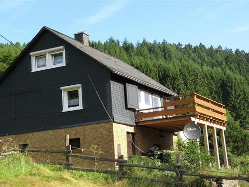 Ferienhaus - 3 Personen -  - 57334 - Bad Laasphe